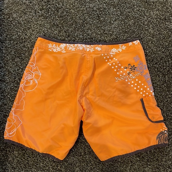 Body Glove swim shorts - Picture 5 of 7